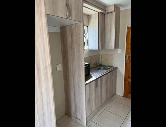 2 BEDROOM PROPERTY TO RENT IN WINDMILL PARK